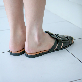 detail image2 SHUBUG Women's Wave Mule Weaving Strap Square Flat Flip-flop Slippers 1cm